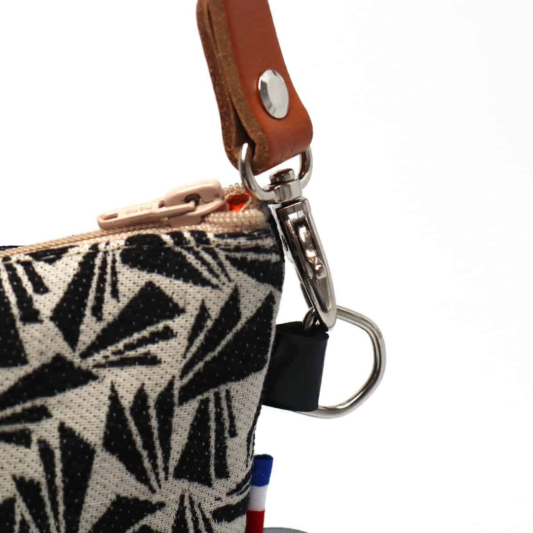 Miyako - Echtlederriemen 125cm mit Karabinern für Cross-Body in Olive