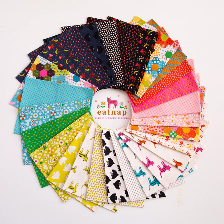 Ruby Star Society- Catnap - Mini Charm Pack (42-teilig)
