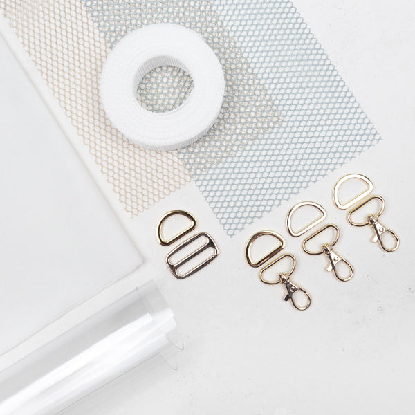 Travel Essentials 2.0 - Blanko-Kit mit Vliesen und Zubehör in Light Gold