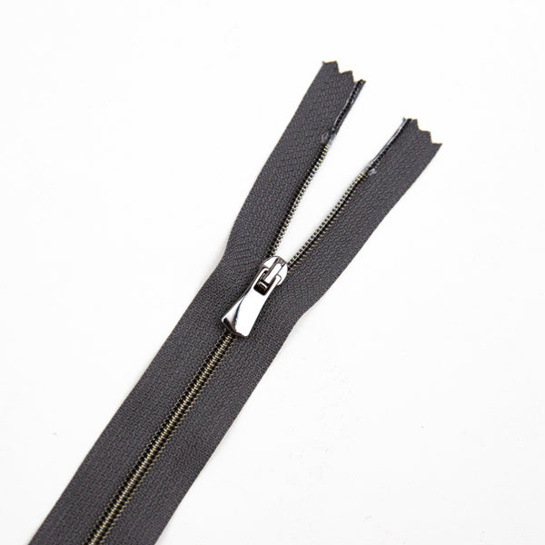 Premium Reißverschluss -50cm - schmal in Smoke (Gunmetal)