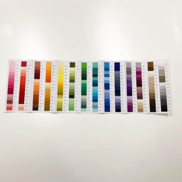 Paintbrush Studios Solids Farbkarte 210 Farben