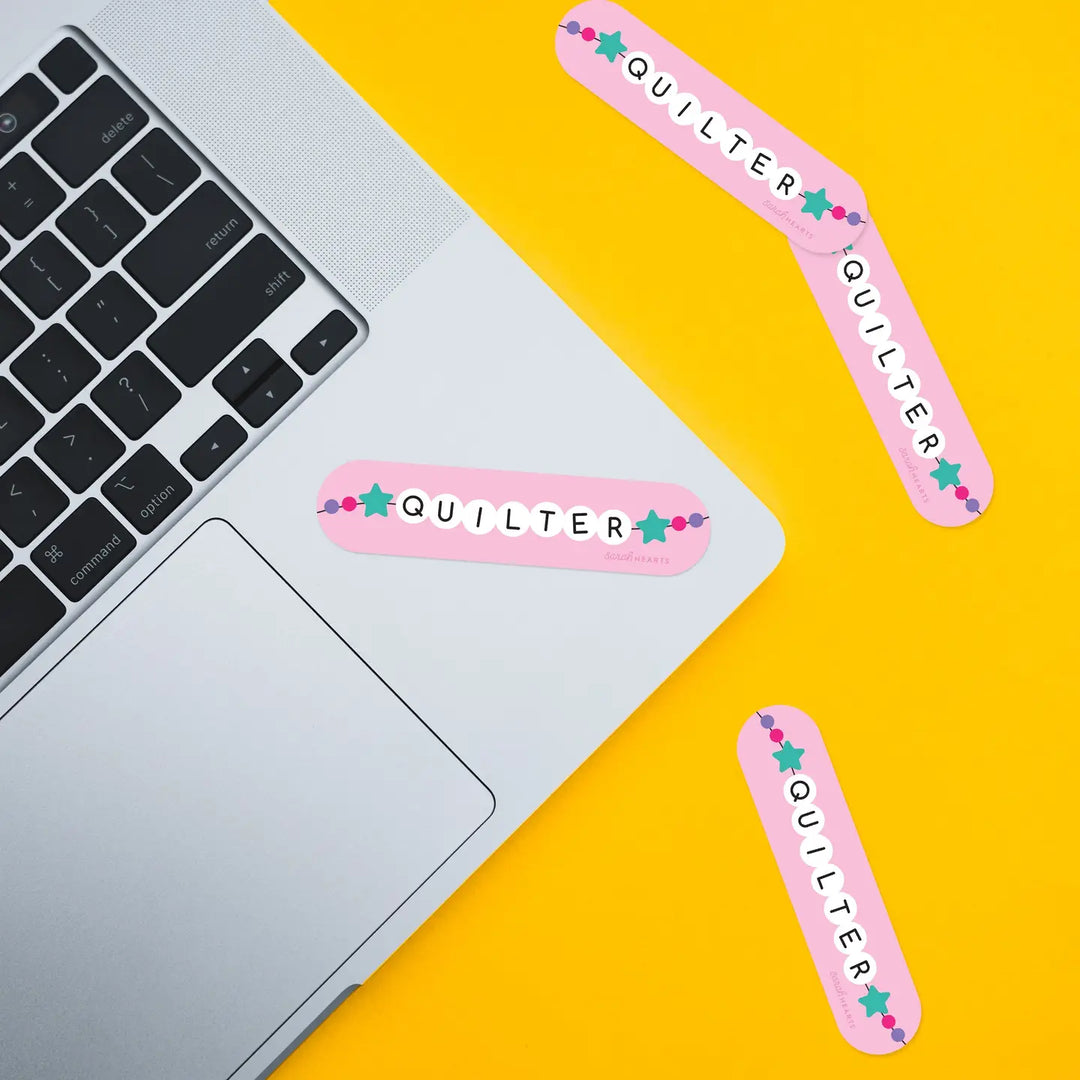 Sticker von Sarah Hearts: Quilter-Armband