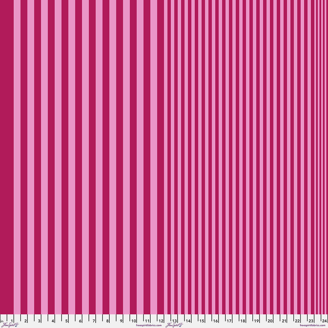 Vorbestellung - FreeSpirit - Tula Pink - Sticks and Stones - Sticks in Sangria (Auslieferung März 2027)