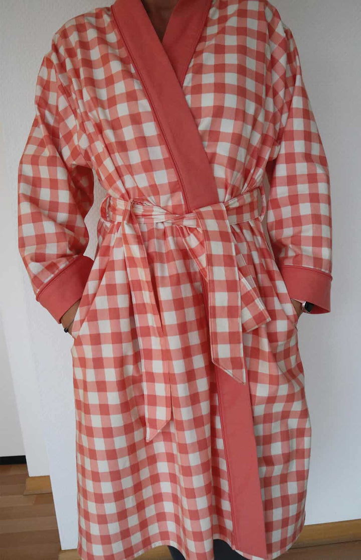 Damen Bademantel Amelia - Komplett-Set Gr. 34-56, (Flanell) Karo in Hellblau mit Paspel