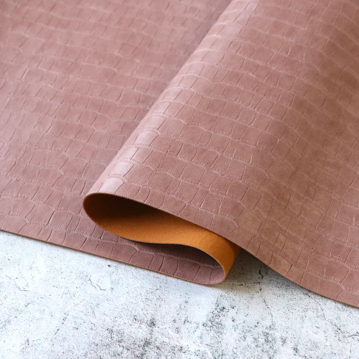 Kunstleder Crocodile in Blush Pink / Altrosa