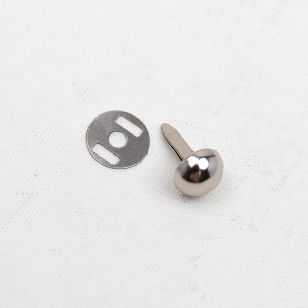 Taschenfüße Bodennägel in Nickel (1 Stück)