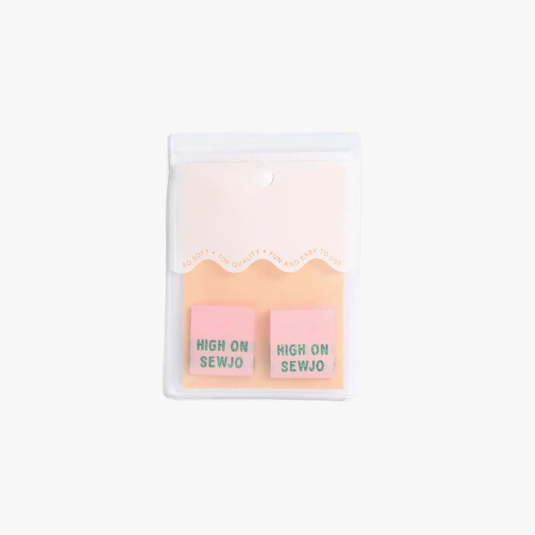 Webetiketten von Kylie and the Machine: High on Sew-Jo