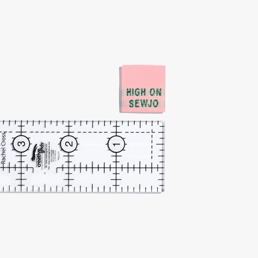 Webetiketten von Kylie and the Machine: High on Sew-Jo