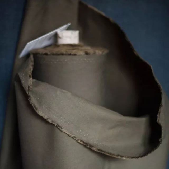 Dry Oilskin von Merchant &amp;amp; Mills in Khaki