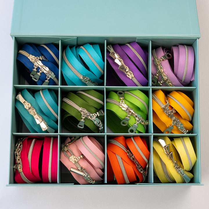 Box mit 24 Premium-Reißverschlüssen Farbe "Rainbow in Lightgold"