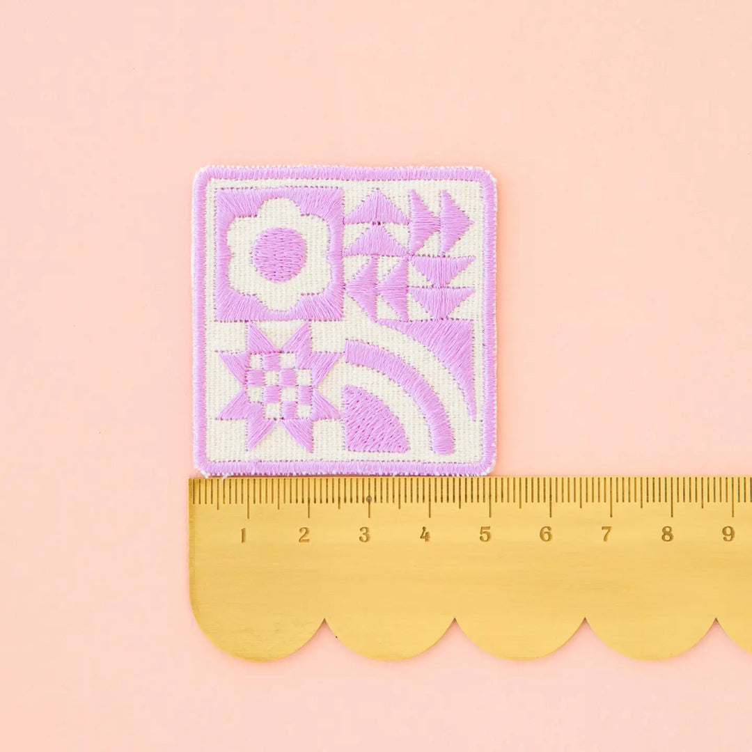 Patches von Sarah Hearts: Lavender Quilt Block