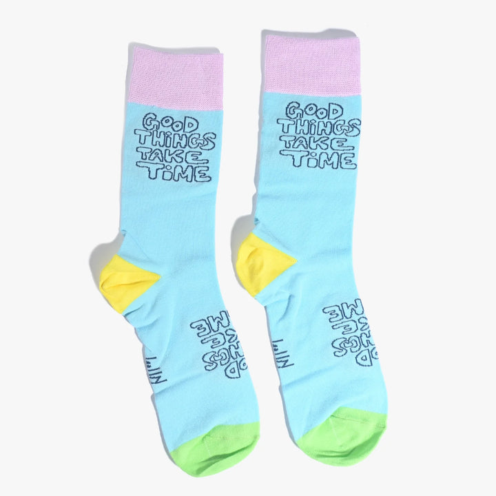 Socken von Kylie and the Machine: Good things take time (Universalgröße)
