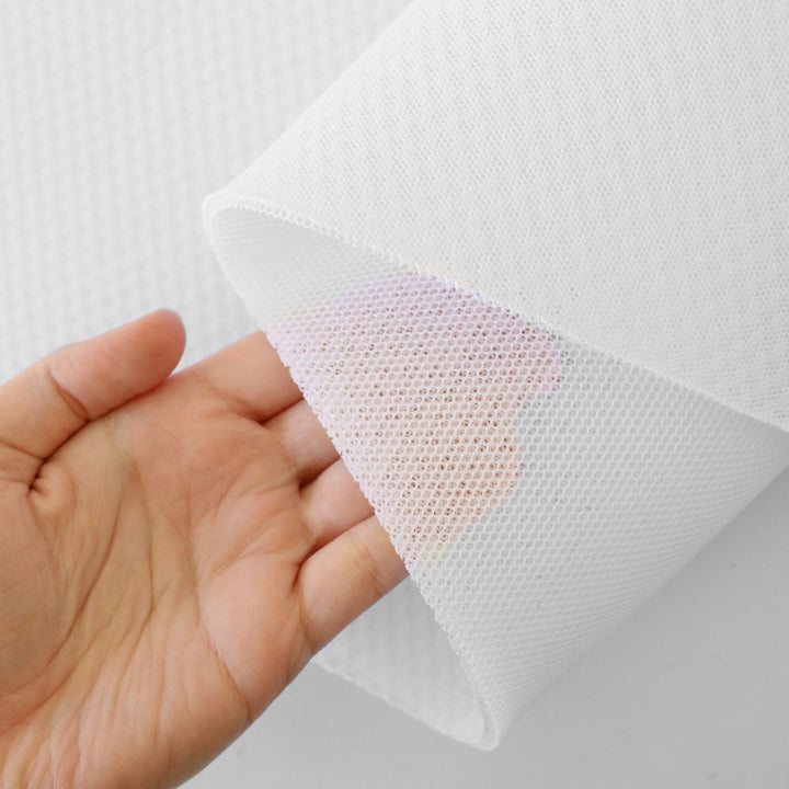 Air Mesh in Weiß