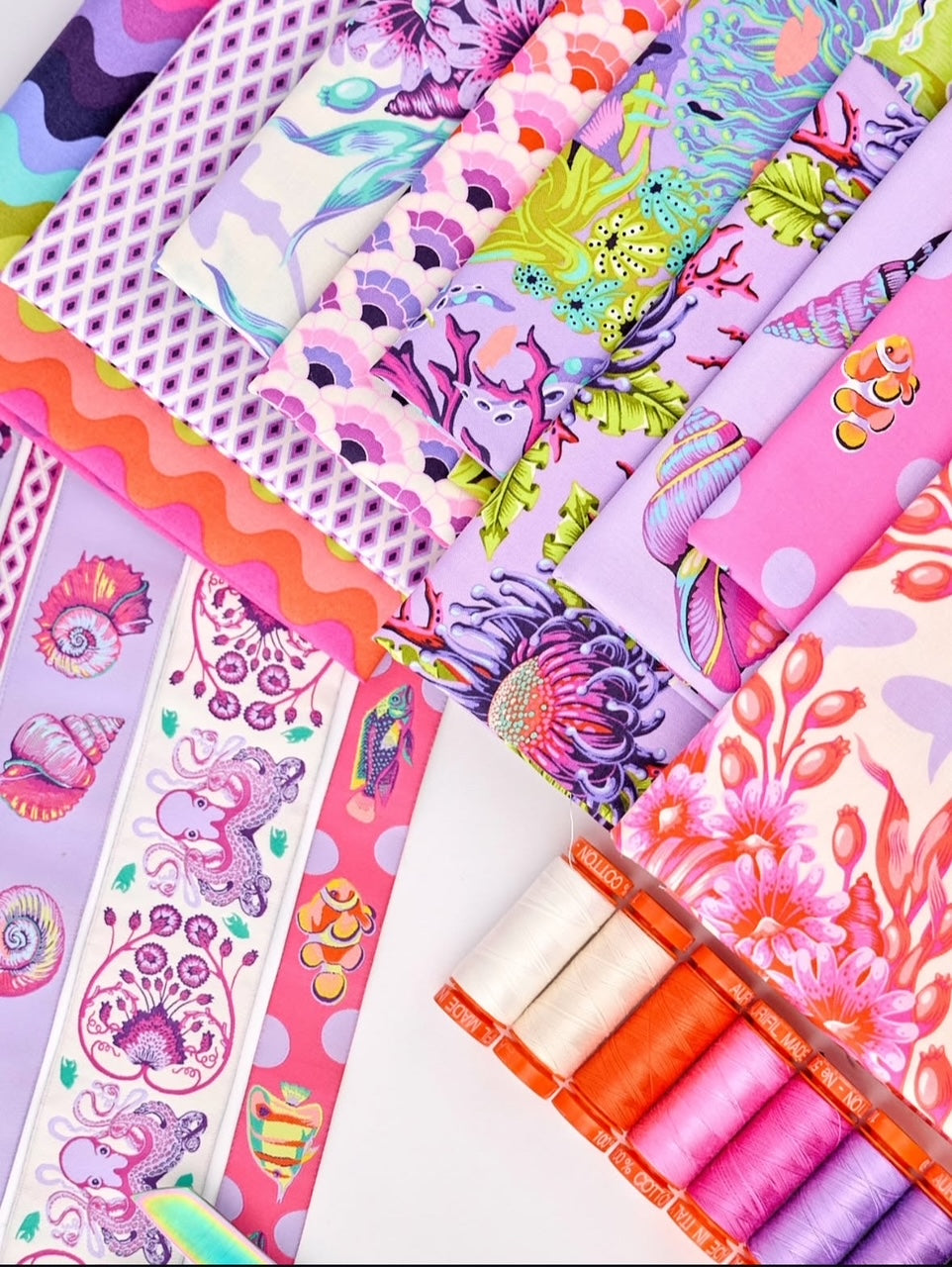 Tula Pink - Floral Reef - Smooth Sailing in Deep Dive