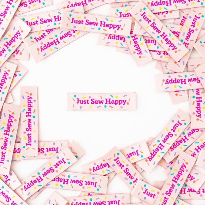 Webetiketten von Sarah Hearts: Just Sew Happy (8 Stück)