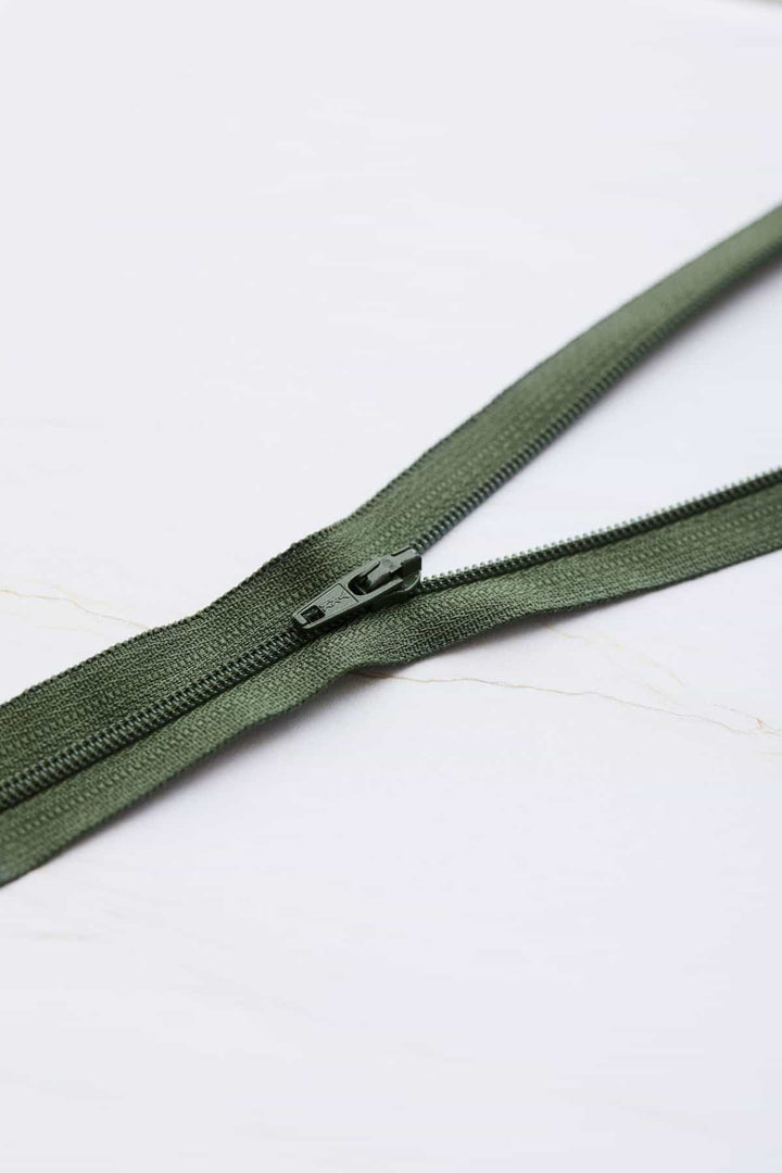Mind the Maker - Spiralreißverschluss- 18cm in Khaki