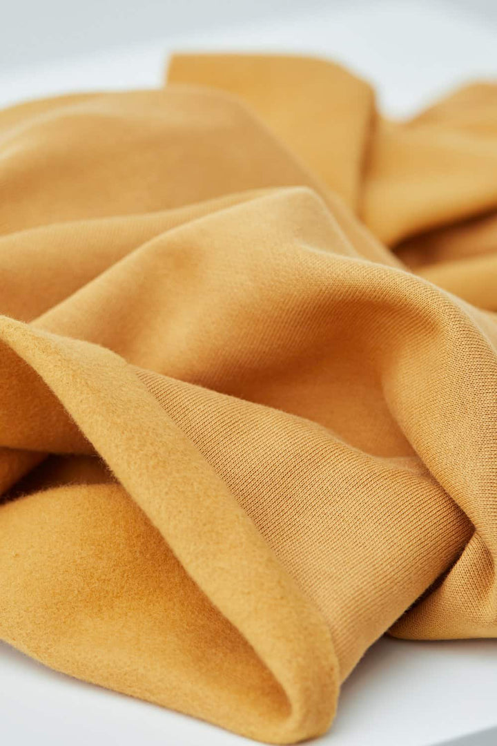 Mind the Maker Organic Basic Brushed Sweat in Dry Mustard