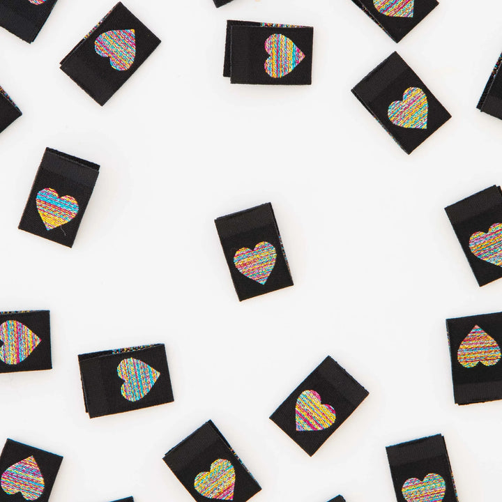Webetiketten von Sarah Hearts: Metallic Rainbow Heart