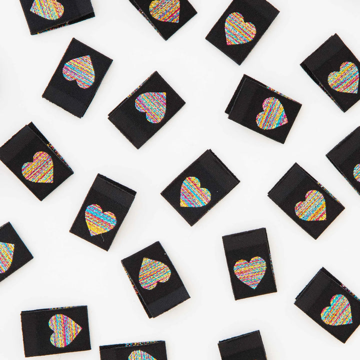 Webetiketten von Sarah Hearts: Metallic Rainbow Heart