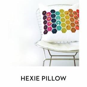 Papier-Schnittmuster Modern Handcraft "Hexie Pillow"