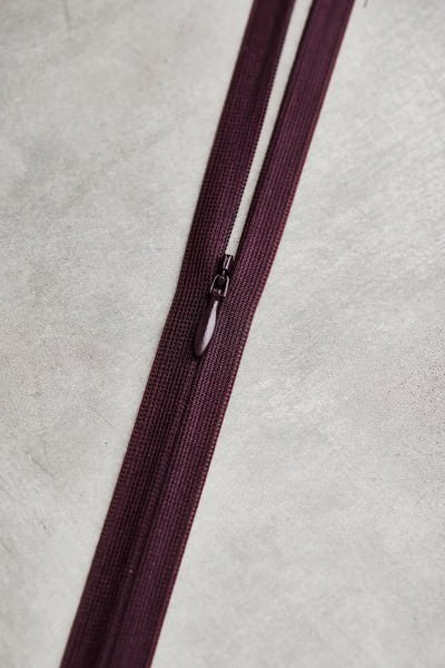 MeetMILK - nahtverdeckter Reißverschluss - Invisible Zipper 60cm in Maroon