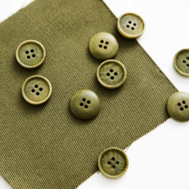 Mind the Maker - Blaze Corozo Button 15mm in Olive Green