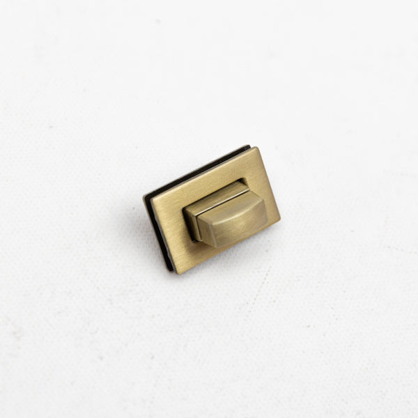 Steckschloss "Norderney" in Antique Brass (26,5mm breit)