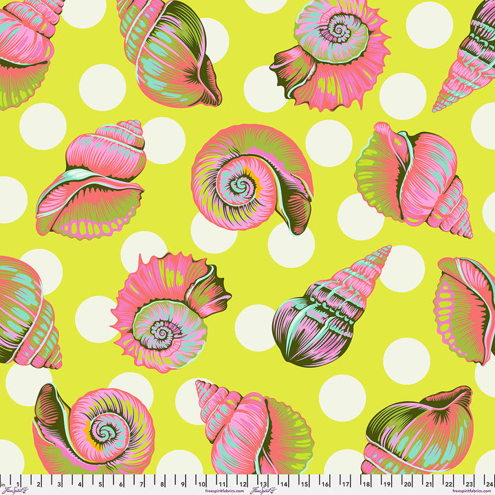 Tula Pink - Floral Reef - Big Shelly in Seagrass (extrabreiter Rückseitenstoff)