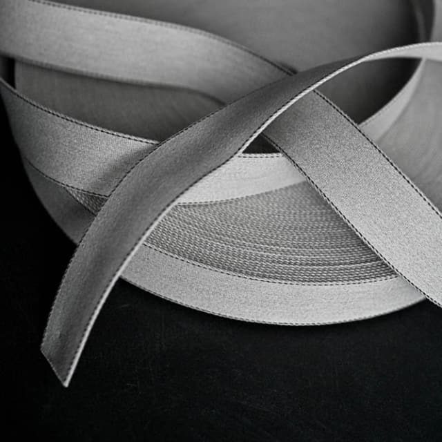 Gurtband Merchant and Mills Howell in Grey