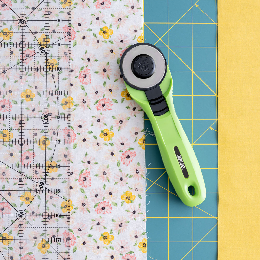 Rollschneider Olfa Splash 45mm in Lime