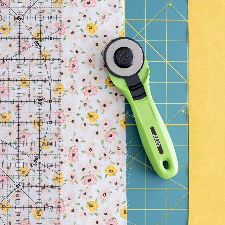 Rollschneider Olfa Splash 45mm in Lime