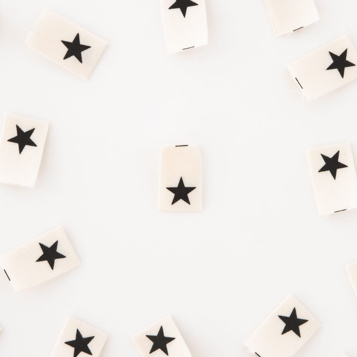 Webetiketten von Sarah Hearts: Black Star