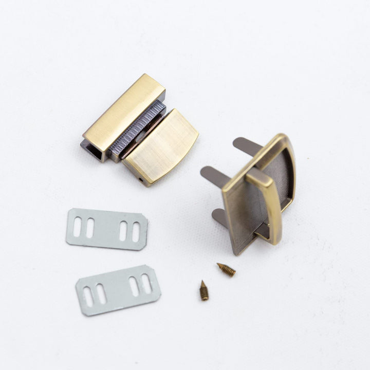 Steckschloss "Sylt" in Antique Brass (33mm breit)