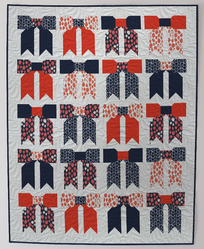 Cotton+Steel - Loes van Oosten - Under the Apple Tree II - Queen Of Berries in Queens Red (Unbleached Canvas)