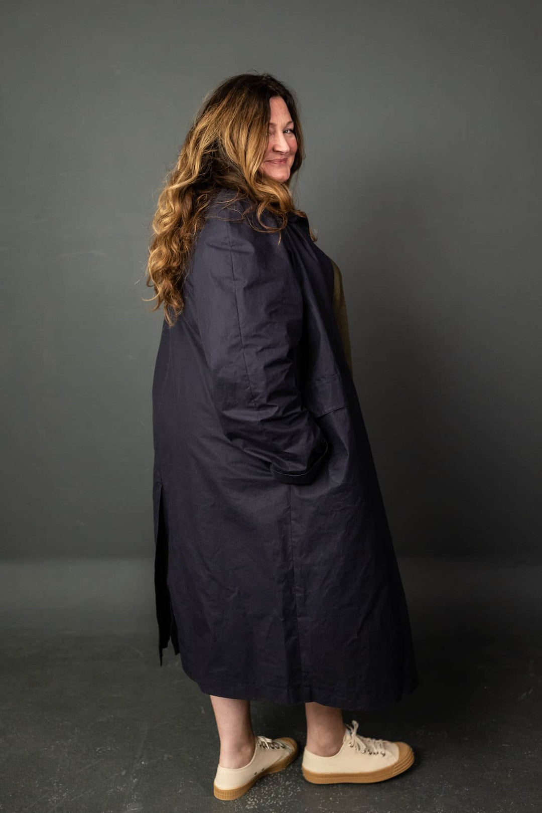Dry Oilskin von Merchant &amp;amp; Mills in Dark Indigo