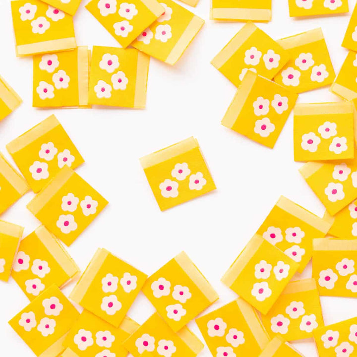 Webetiketten von Sarah Hearts: Yellow Daisy (8 Stück)