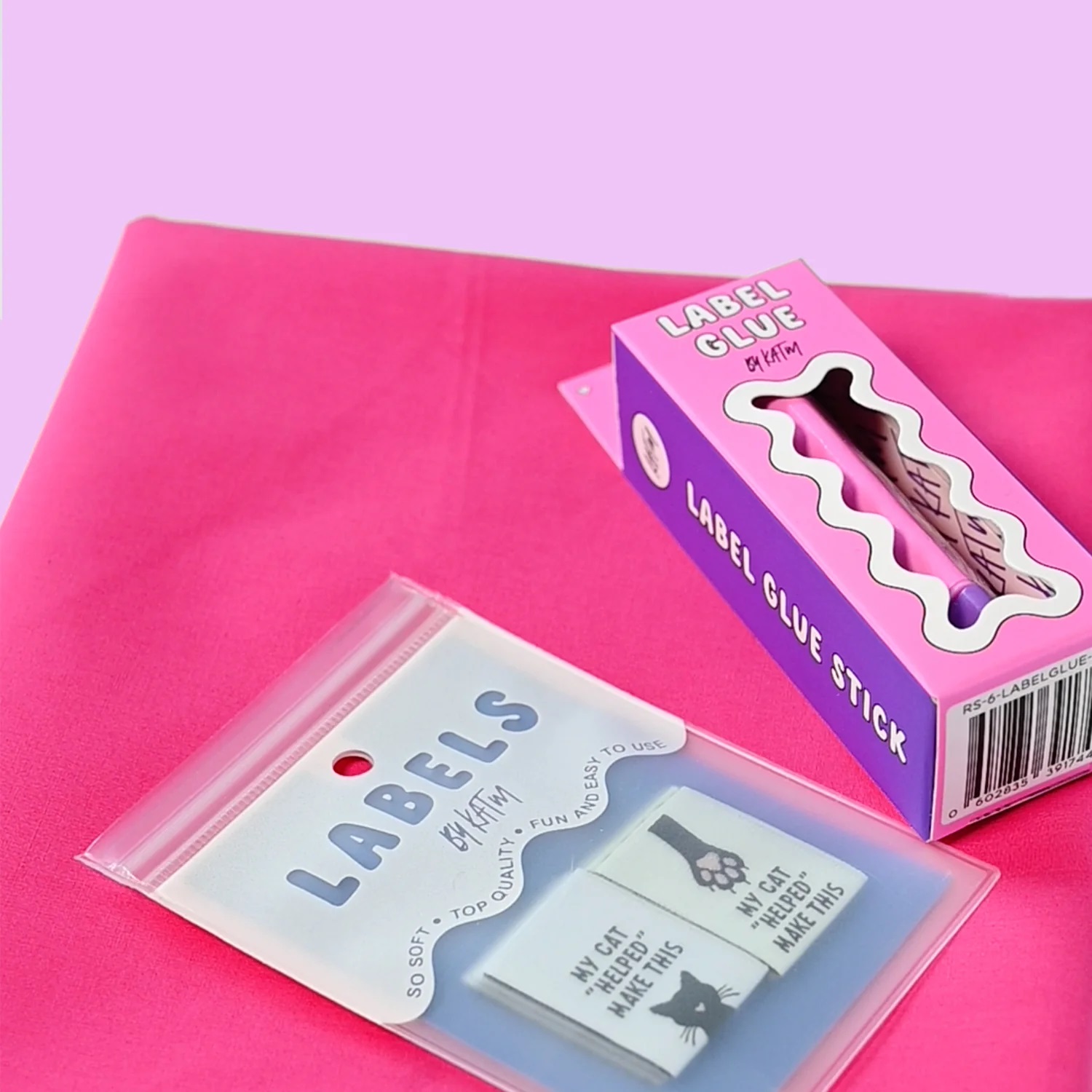 Kylie and the Machine: Label Glue Stick – Bild 5