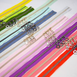 Passendes Reißverschluss-Set zu Tula Pink – Full Moon Forest II – 12 Farben je 120cm