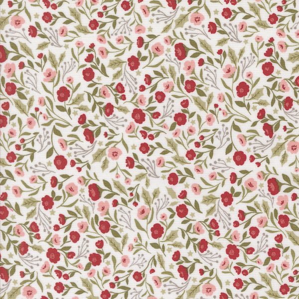 Moda Fabrics - Lella Boutique - Berry And Pine - Christmas Posies in Snow