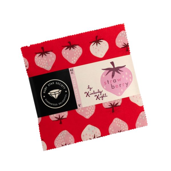 Ruby Star Society - Kimberly Kight - Strawberry - Charm Pack (42-teilig)