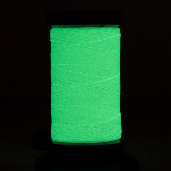Wonderfil - Ahrora - 40wt - Glow in the Dark - AR03 Pastel Yellow – Bild 2